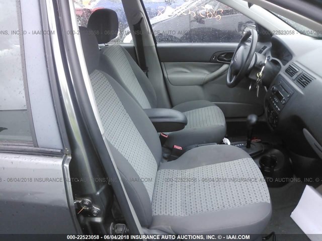 1FAHP34N67W351790 - 2007 FORD FOCUS ZX4/S/SE/SES 灰色 照片 5
