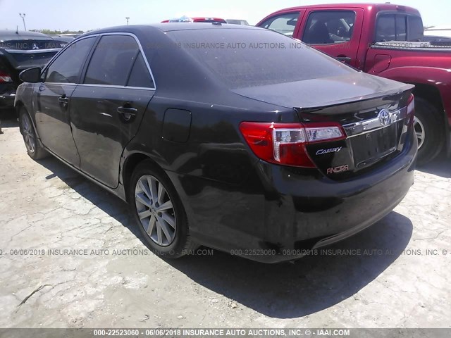 4T1BK1FK4CU005941 - 2012 TOYOTA CAMRY SE/XLE BLACK photo 3