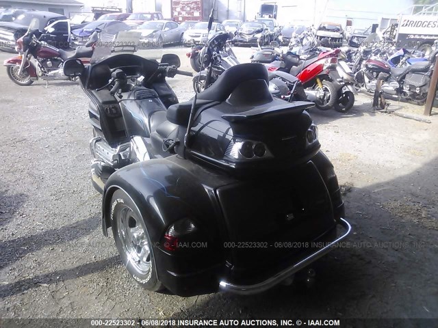 1HFSC47F27A604564 - 2007 HONDA GL1800 BLACK photo 3