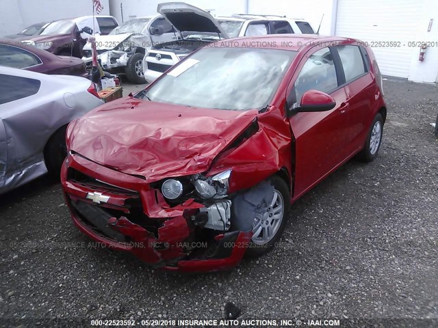 1G1JB6SH3C4219349 - 2012 CHEVROLET SONIC LS 红色 照片 2