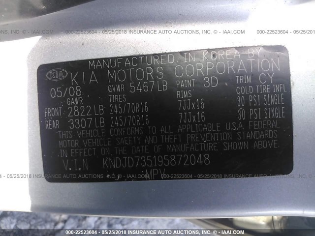 KNDJD735195872048 - 2009 KIA SORENTO LX/EX SILVER photo 9