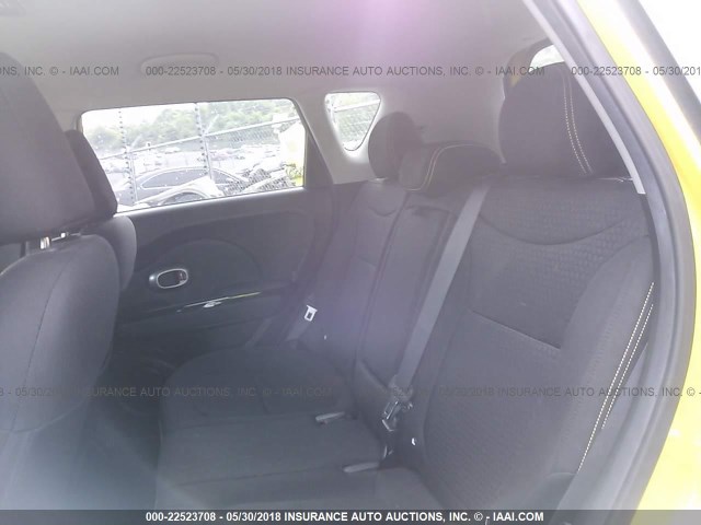 KNDJP3A58F7145752 - 2015 KIA SOUL + YELLOW photo 8