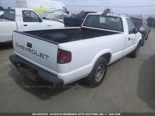 1GCCS145XY8214350 - 2000 CHEVROLET S TRUCK S10 WHITE photo 4