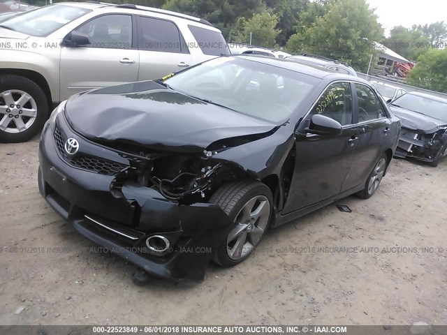 4T1BF1FK7CU193147 - 2012 TOYOTA CAMRY SE/LE/XLE 黑色 照片 2