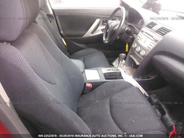 4T1BE46K88U235269 - 2008 TOYOTA CAMRY CE/LE/XLE/SE RED photo 5
