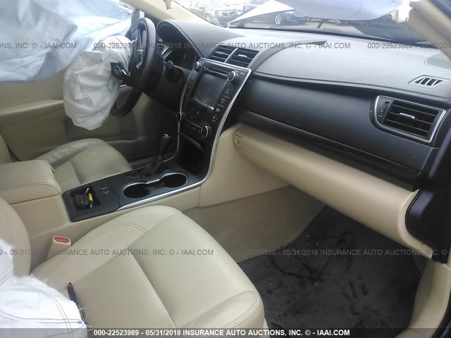 4T4BF1FK8FR474979 - 2015 TOYOTA CAMRY LE/XLE/SE/XSE BLACK photo 5