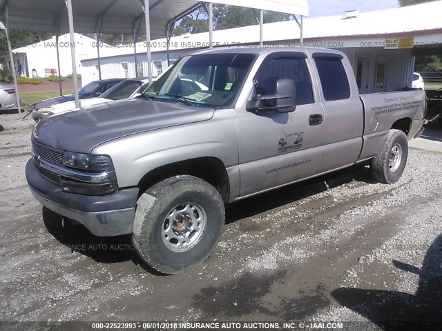 1GCFC29U4XZ154834 - 1999 CHEVROLET SILVERADO C2500 GRAY photo 2