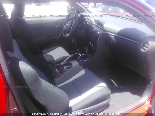 JTKJF5C76GJ021683 - 2016 TOYOTA SCION TC 红色 照片 5