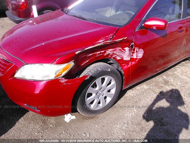 4T1BK46K37U050800 - 2007 TOYOTA CAMRY NEW GENERAT LE/XLE/SE RED photo 6