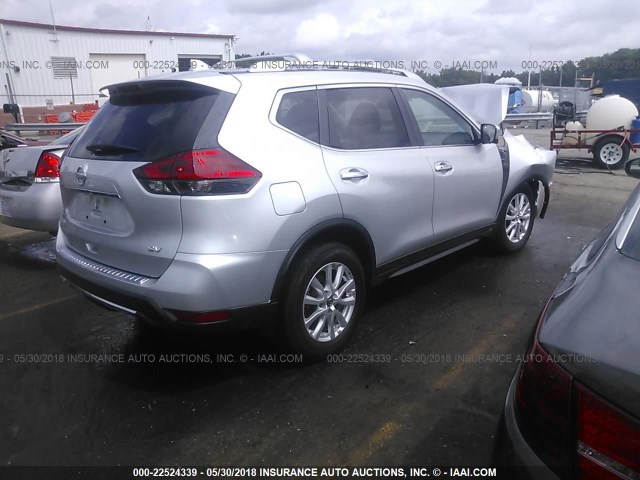KNMAT2MT5HP500993 - 2017 NISSAN ROGUE S/SV SILVER photo 4