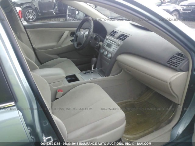 4T1BE46K09U877289 - 2009 TOYOTA CAMRY SE/LE/XLE მწვანე ფოტო 5