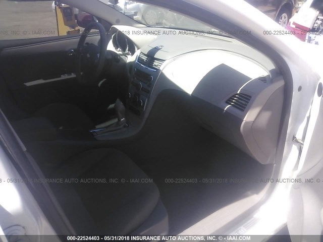 1G1ZC5E04A4110072 - 2010 CHEVROLET MALIBU 1LT 白色 照片 5