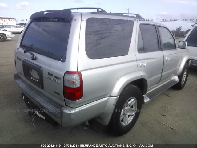 JT3HN86R4Y0318034 - 2000 TOYOTA 4RUNNER SR5 SILVER photo 4