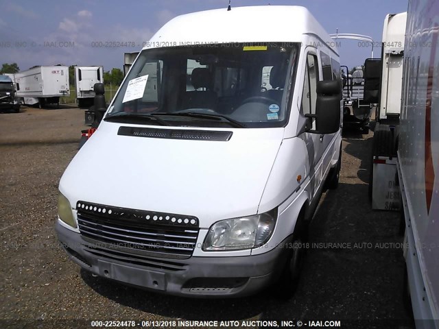 WD2YD441525332098 - 2002 FREIGHTLINER 2500 SPRINTER 2500 Unknown photo 2