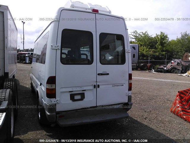 WD2YD441525332098 - 2002 FREIGHTLINER 2500 SPRINTER 2500 Unknown photo 3