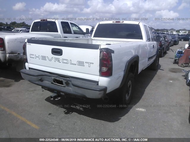 1GCHC29U44E195900 - 2004 CHEVROLET SILVERADO C2500 HEAVY DUTY WHITE photo 4