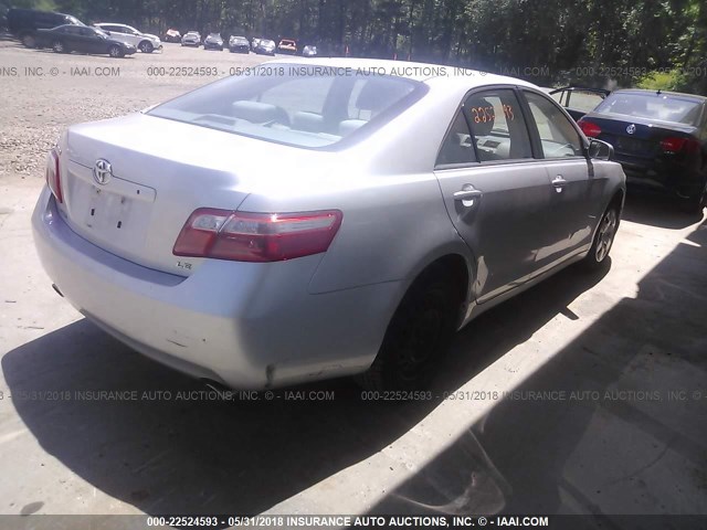 4T1BK46K58U573320 - 2008 TOYOTA CAMRY LE/XLE/SE SILVER photo 4