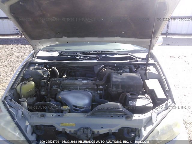 JTDBE32K020047722 - 2002 TOYOTA CAMRY LE/XLE/SE ვერცხლისფერი ფოტო 10