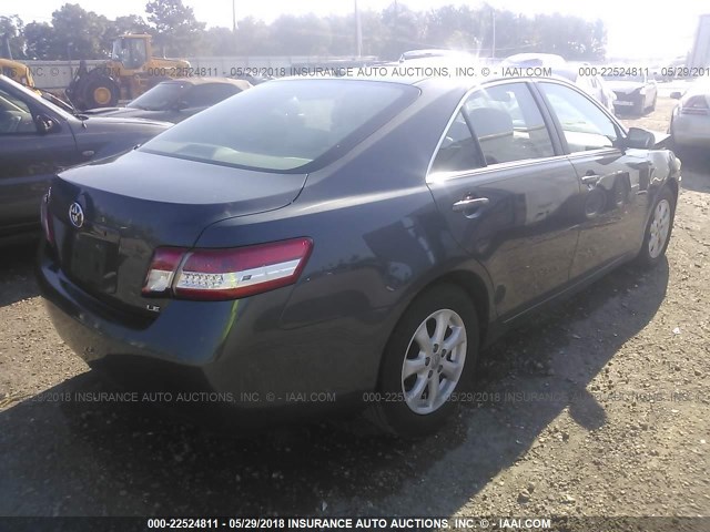 4T1BF3EK6BU648808 - 2011 TOYOTA CAMRY SE/LE/XLE 灰色 照片 4