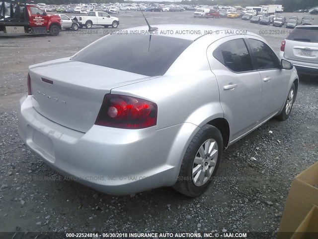 1B3BD4FBXBN541805 - 2011 DODGE AVENGER EXPRESS 银色 照片 4
