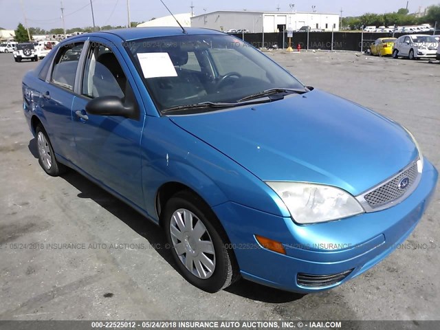 1FAFP34NX7W335082 - 2007 FORD FOCUS ZX4/S/SE/SES BLUE photo 1