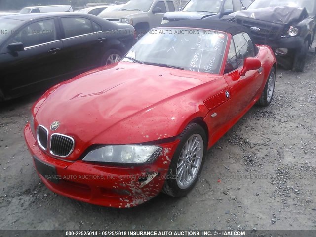 4USCN53442LJ60629 - 2002 BMW Z3 3.0 RED photo 2