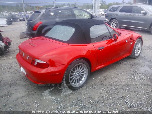 4USCN53442LJ60629 - 2002 BMW Z3 3.0 RED photo 4