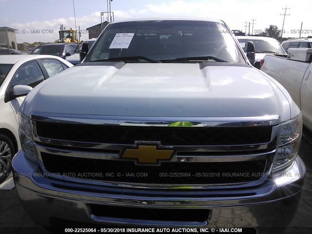 1GC1CVCG6DF170318 - 2013 CHEVROLET SILVERADO C2500 HEAVY DUTY WHITE photo 6