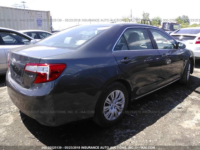 4T1BF1FK6CU044678 - 2012 TOYOTA CAMRY SE/LE/XLE GRAY photo 4