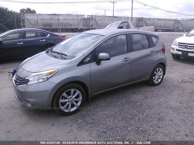 3N1CE2CP5EL425679 - 2014 NISSAN VERSA NOTE S/S PLUS/SV/SL SILVER photo 2