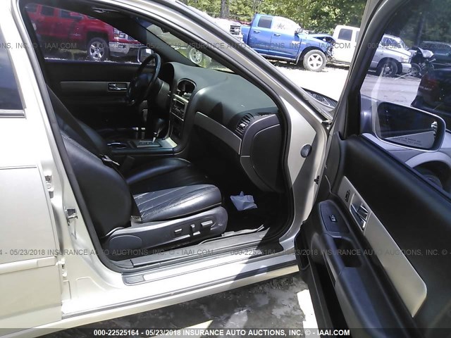 1LNFM87A26Y639868 - 2006 LINCOLN LS SILVER photo 5