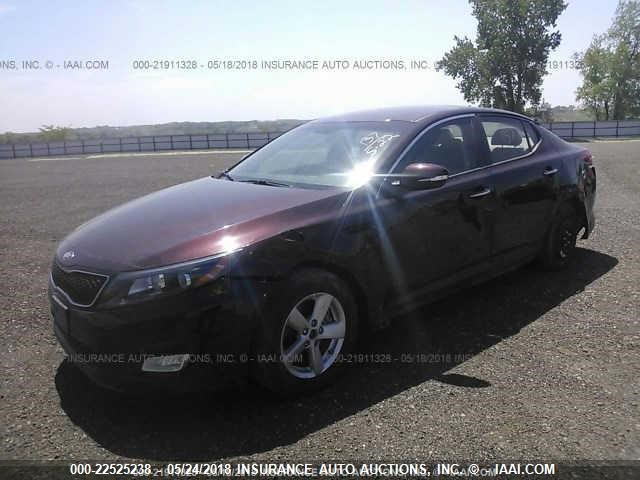 5XXGM4A7XFG479847 - 2015 KIA OPTIMA LX MAROON photo 2