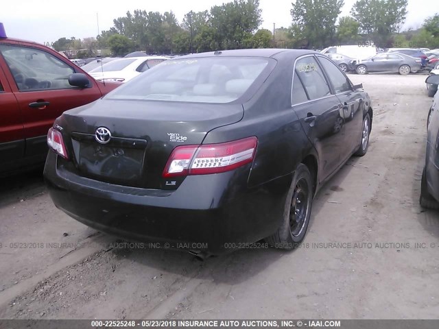 4T1BF3EK1AU515971 - 2010 TOYOTA CAMRY SE/LE/XLE GREEN photo 4