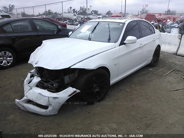 WBAPH5G59BNM71945 - 2011 BMW 328 I SULEV WHITE photo 2