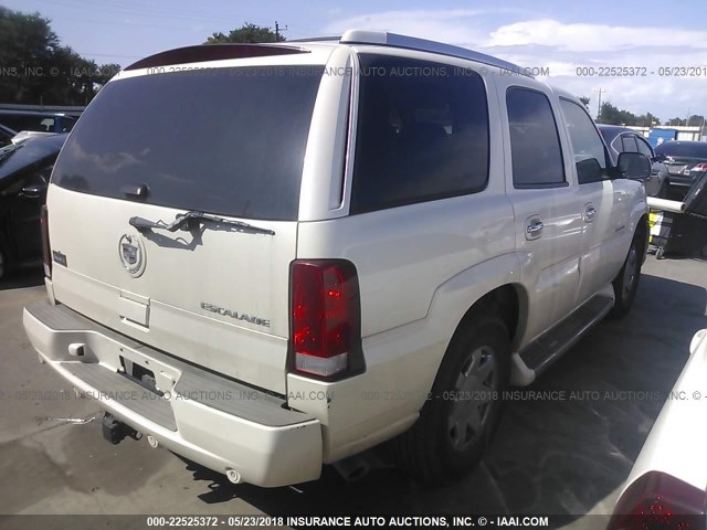 1GYEC63N46R105825 - 2006 CADILLAC ESCALADE LUXURY WHITE photo 4