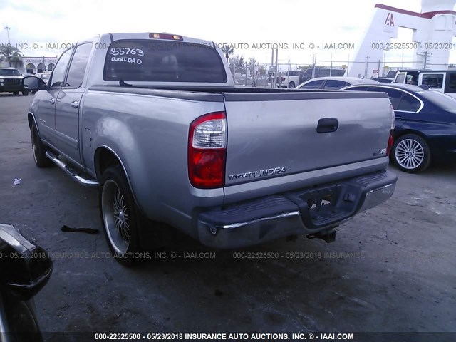 5TBET34186S555763 - 2006 TOYOTA TUNDRA DOUBLE CAB SR5 SILVER photo 3