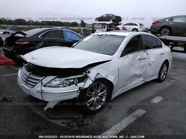 KMHGC4DD6CU196934 - 2012 HYUNDAI GENESIS 3.8L WHITE photo 2