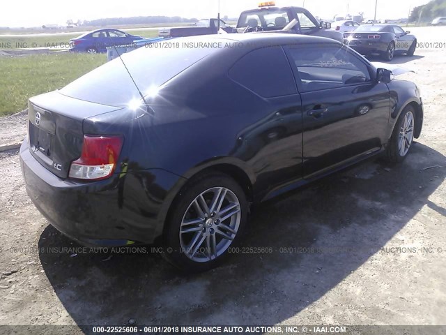 JTKJF5C71B3000415 - 2011 TOYOTA SCION TC 黑色 照片 4