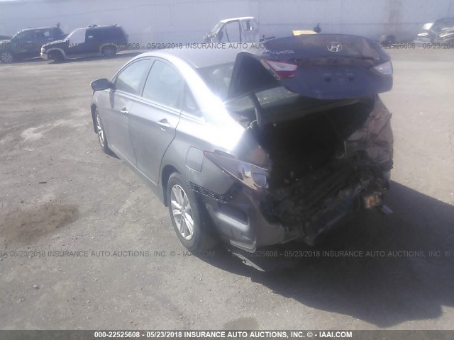 5NPEB4AC3EH885627 - 2014 HYUNDAI SONATA GLS GRAY photo 3