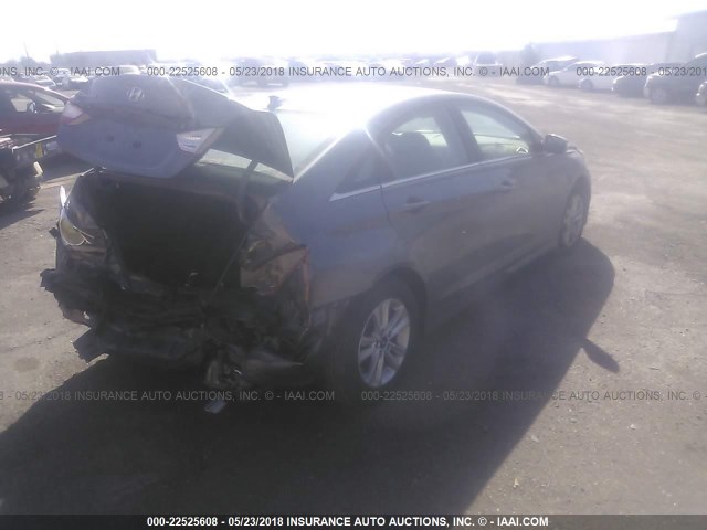 5NPEB4AC3EH885627 - 2014 HYUNDAI SONATA GLS GRAY photo 4