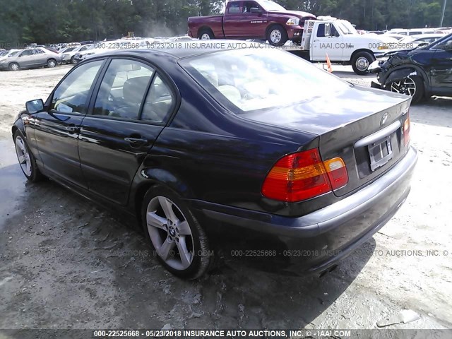 WBAEV33435KX09392 - 2005 BMW 325 I BLACK photo 3