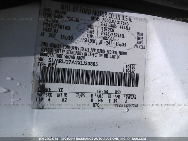 5LMRU27A2XLJ30885 - 1999 LINCOLN NAVIGATOR 白色 照片 9