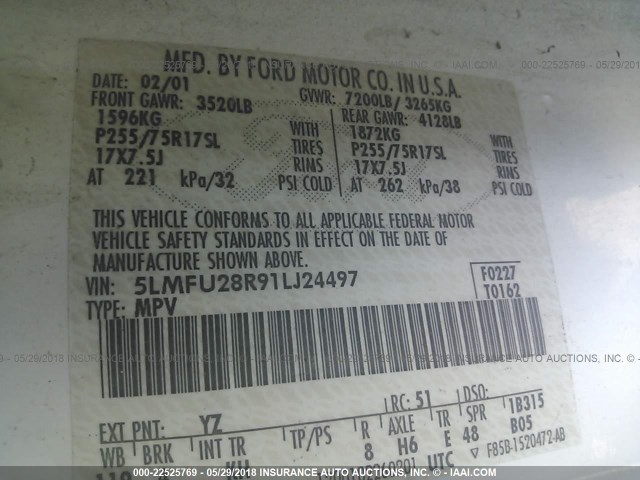 5LMFU28R91LJ24497 - 2001 LINCOLN NAVIGATOR WHITE photo 9