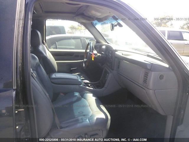 1GYEK63N52R218955 - 2002 CADILLAC ESCALADE LUXURY 黑色 照片 5