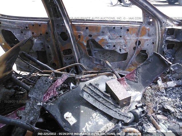 2G2WP522151327640 - 2005 PONTIAC GRAND PRIX Qara foto 5