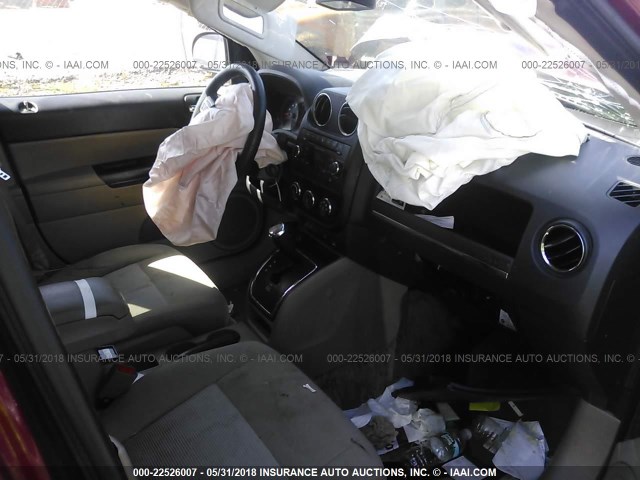 1C4NJCEB5DD211031 - 2013 JEEP COMPASS LATITUDE 红色 照片 5