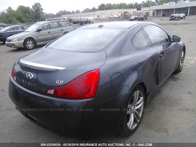 JNKCV64E88M103922 - 2008 INFINITI G37 JOURNEY/SPORT GRAY photo 4