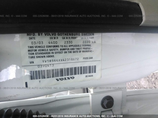 YV1RS64AX42318672 - 2004 VOLVO S60 WHITE photo 9