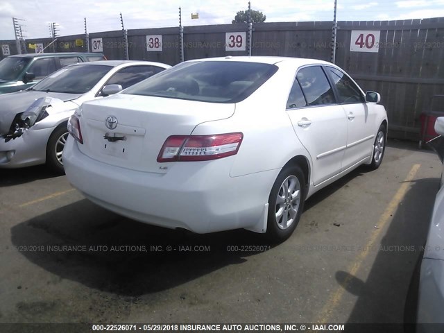 4T4BF3EK3BR134727 - 2011 TOYOTA CAMRY SE/LE/XLE 白色 照片 4