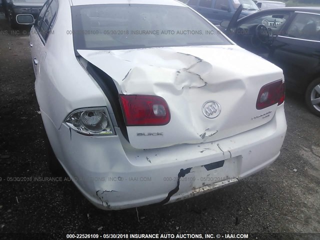 1G4HD57237U120711 - 2007 BUICK LUCERNE CXL WHITE photo 6